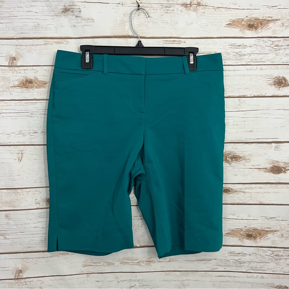 White House Black Market Teal Blue Green Bermuda Career Shorts